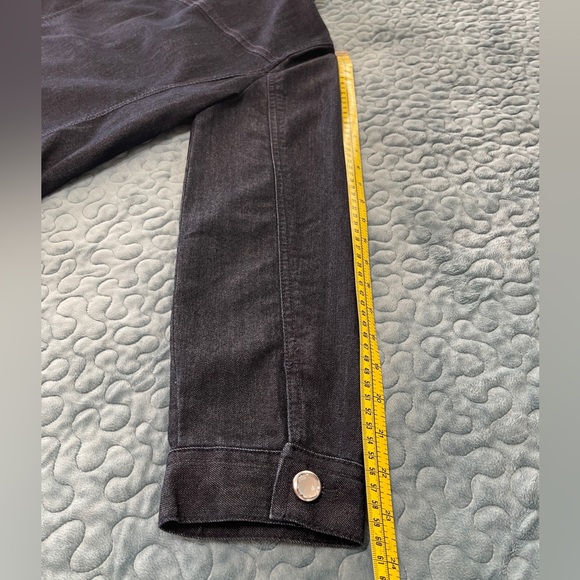 Chico’s Platinum Jean Jacket Size 0 Denim Embellished Rhinestones EUC! - Picture 7 of 10